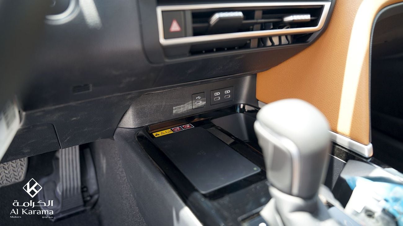 تويوتا كامري Lumiere, 2.5L Hybrid with Seat Memory & Ventilation, Radar, 360 Camera, GCC