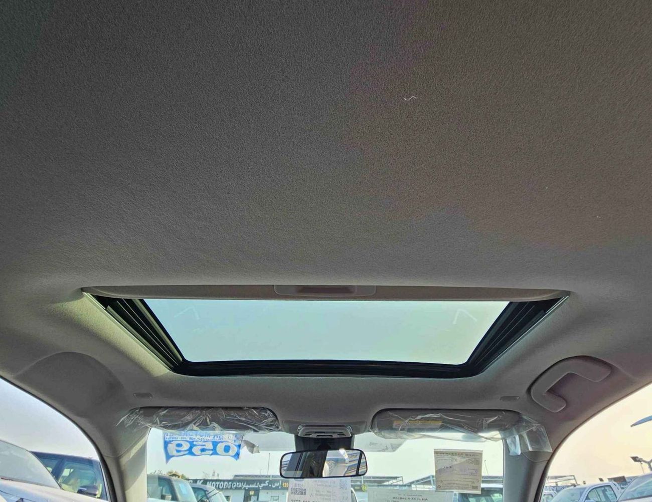 تويوتا كورولا ELITE HYBRID / 1.8L V4 PETROL / PUSH START / DVD+ CAMERA / SUNROOF (CODE # HYBRID ELITE)