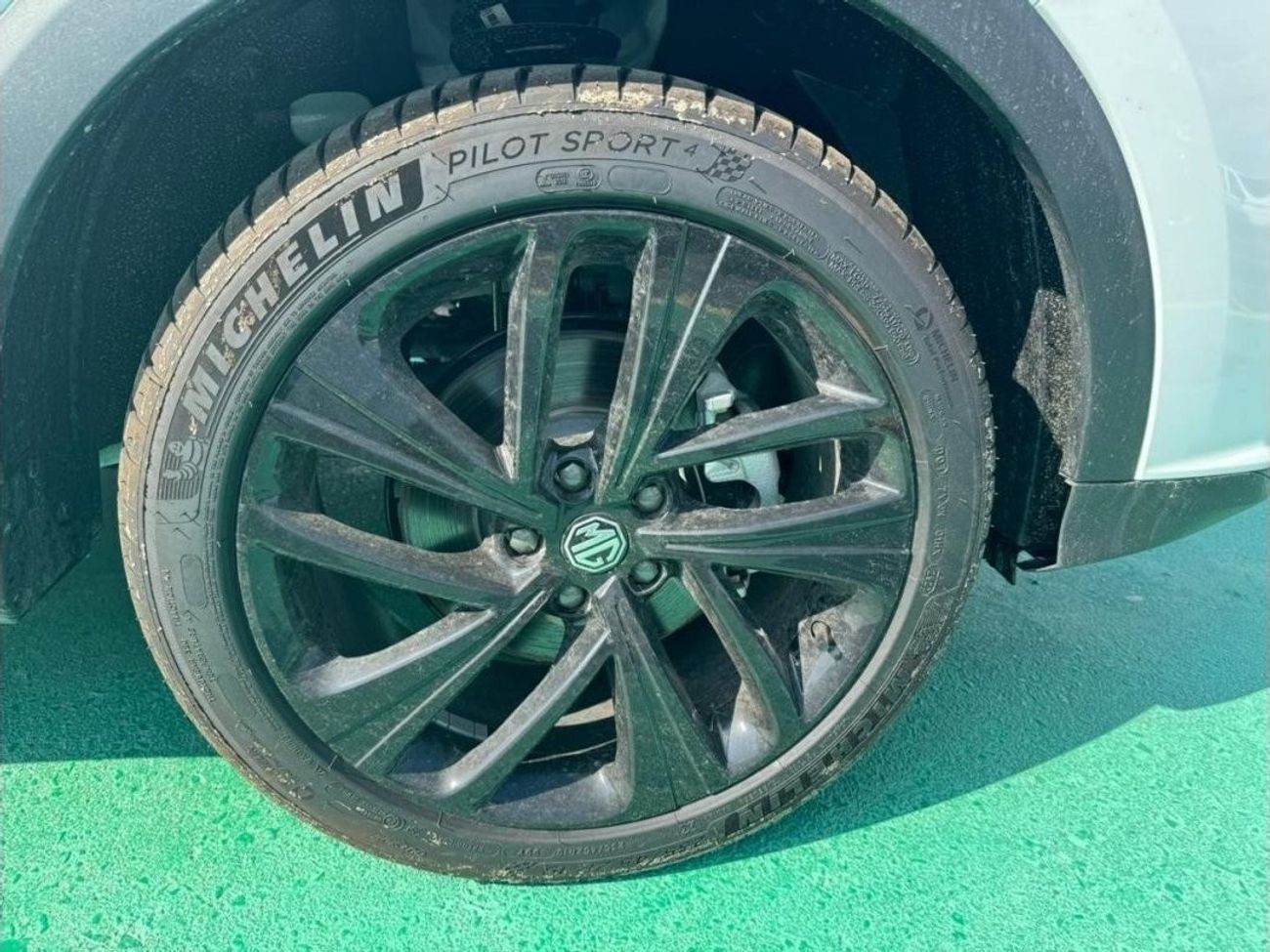 MG RX5 MG RX5 Plus  1.5L Turbo Petrol Automatic 5 Seats 4door