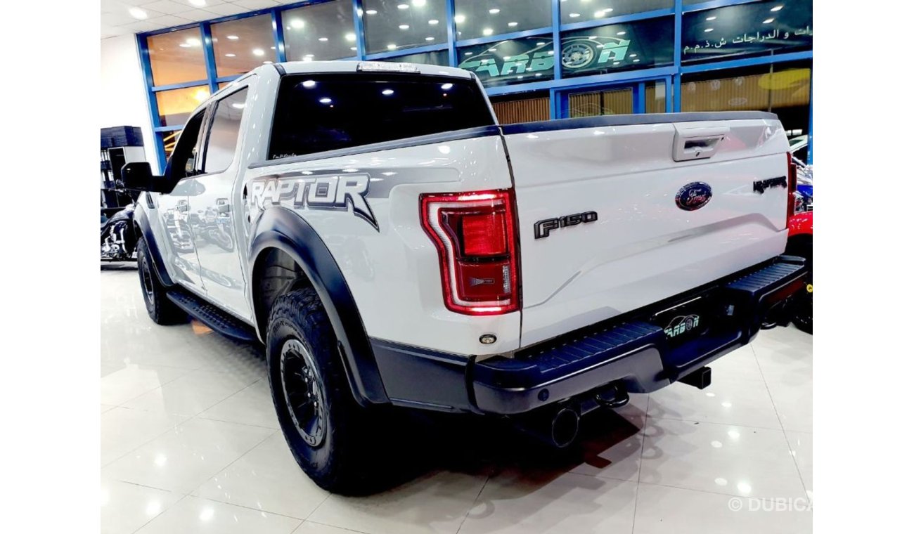 فورد رابتور F-150 - 2017 - GCC - FULL OPTION - UNDER WARRANTY- ( 3,350 AED PER MONTH )