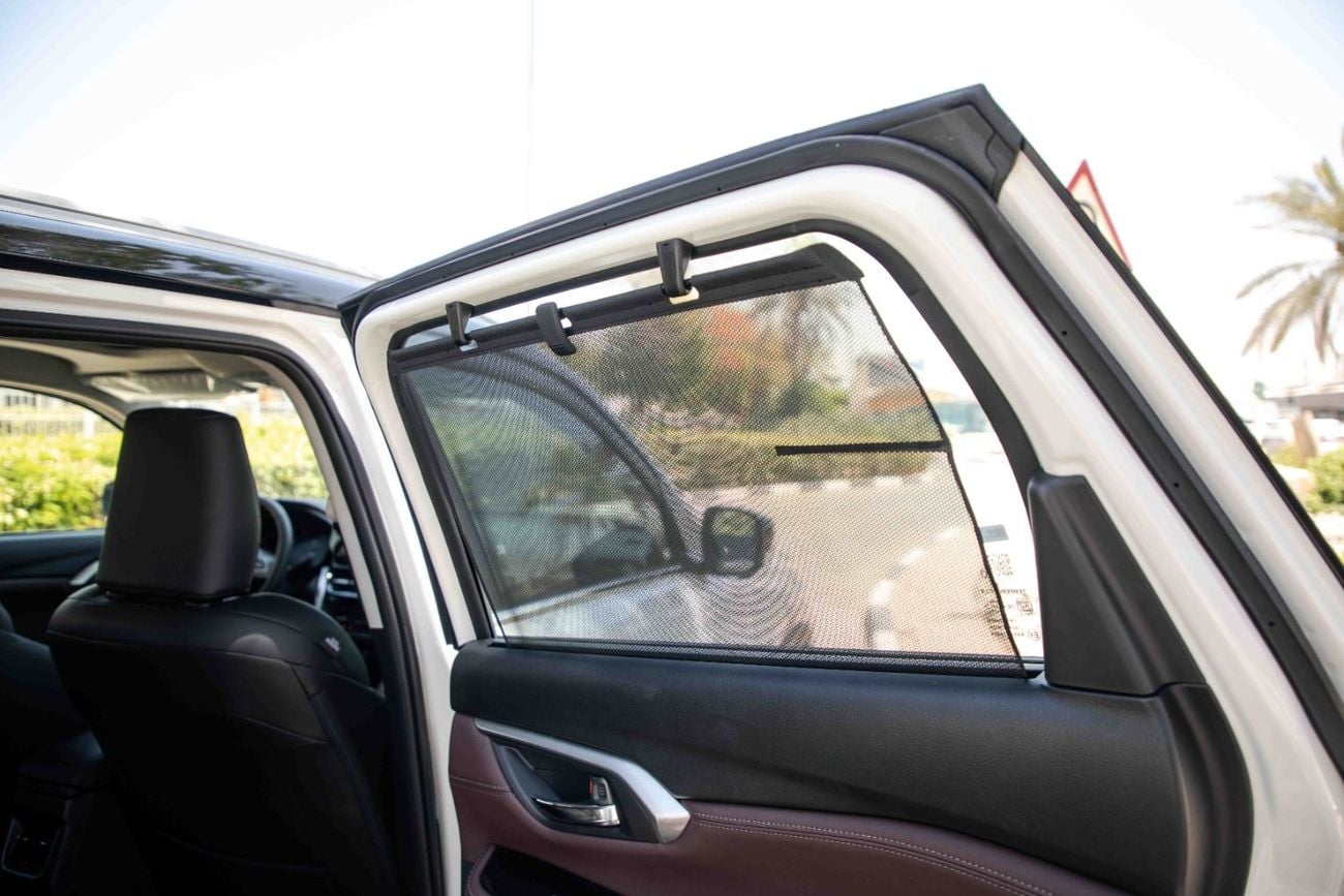 Toyota Urban Cruiser GLX 1.5L - Pearl White & Black Inside Bordeaux | Export Only
