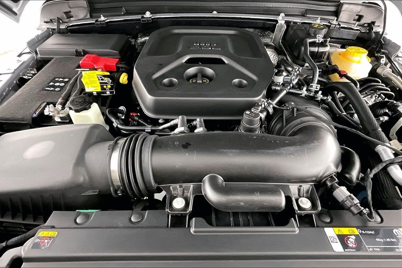 Jeep Wrangler Sahara Plus Unlimited | 1 year free warranty | 0 Down Payment