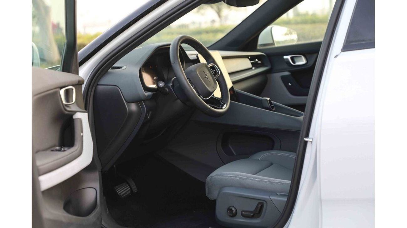 بولستار بوليستار 2 2022 Polestar 2 Mid - أبيض داخل رمادي | سعر التصدير