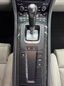 Porsche 718 Cayman STYLE EDITION Porsche 718 cayman | GCC |  Rare ARCTIC Grey | Low Mileage