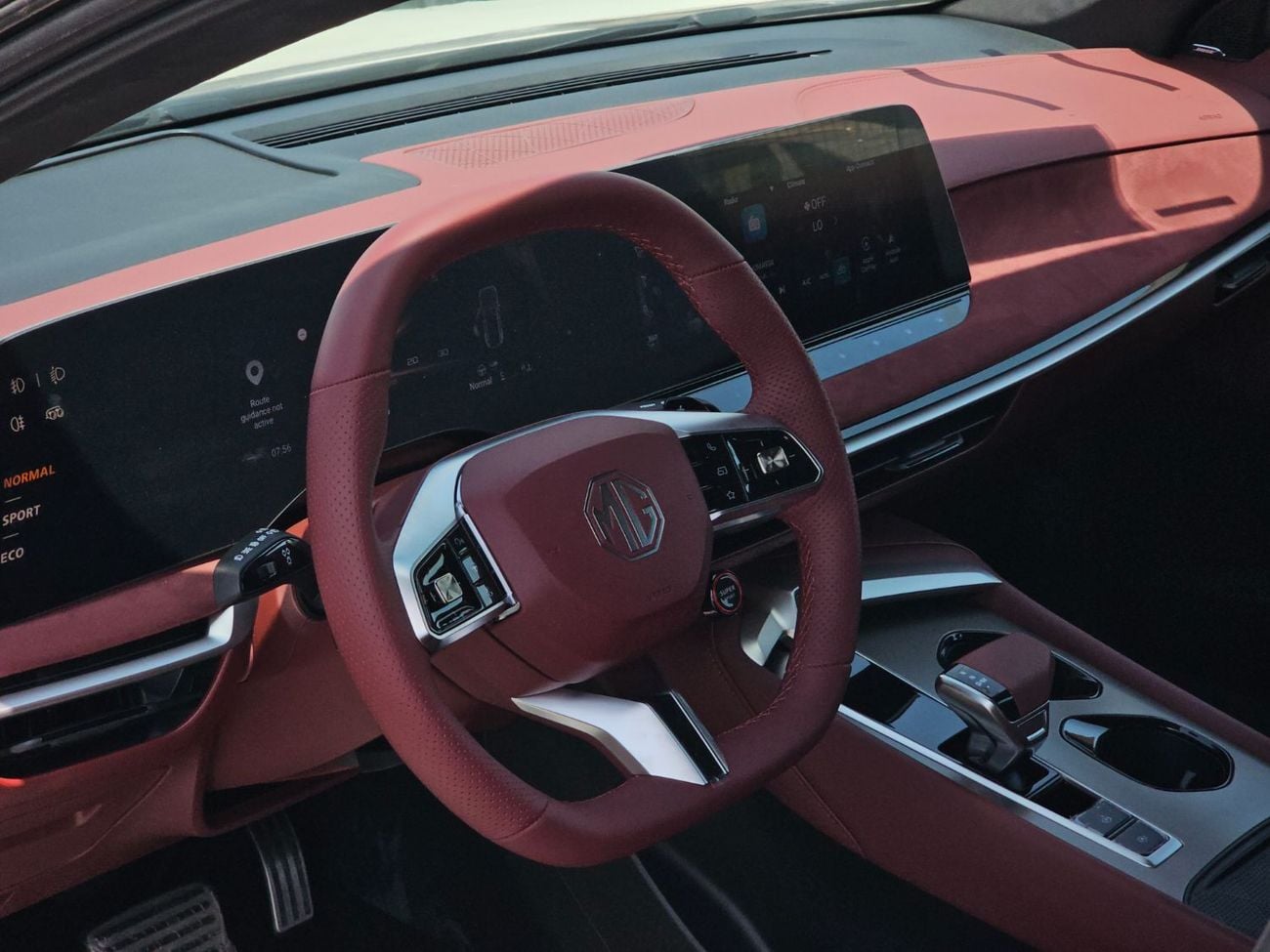 أم جي 7 MG7 Trophy+ , 2.0L Turbo Petrol, Model 2026