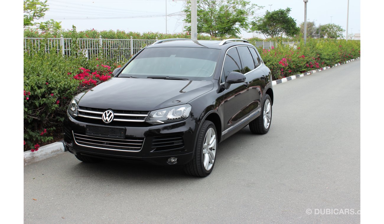 فولكس واجن طوارق 2014 TOUAREG / GCC / TOP SPECS / FULL SERVICE / 100% FREE OF ACCIDENT