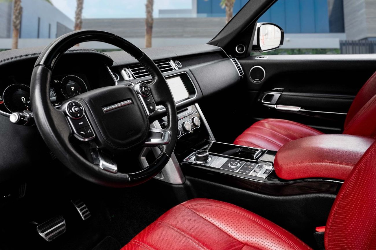 Land Rover Range Rover | 3,133 P.M  | 0% Downpayment | Under Warranty