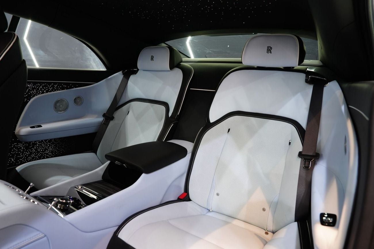 Rolls Royce Spectre STANDARD 2024 Rolls-Royce Spectre, Illuminated Spirit of Ecstasy, Bespoke Audio, Starlight, Dealer Warr + Ser