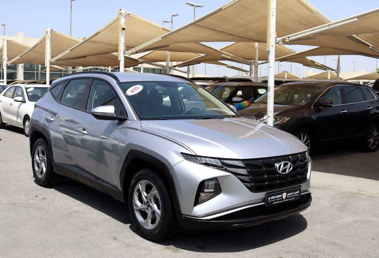 Hyundai Tucson Comfort ACCIDENTS FREE - GCC - 2000 CC - ORIGINAL PAINT - PERFECT CONDITION INSIDE OUT