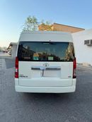 Toyota Hiace DLS - STANDARD ROOF DLS - STD ROOF