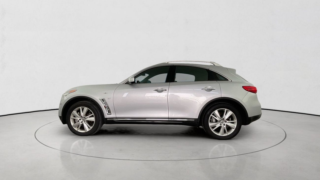 إنفينيتي QX70 LUXURY | شامل الضمان | 0 ﺪﻔﻋﺓ ﺃﻮﻟﻯ