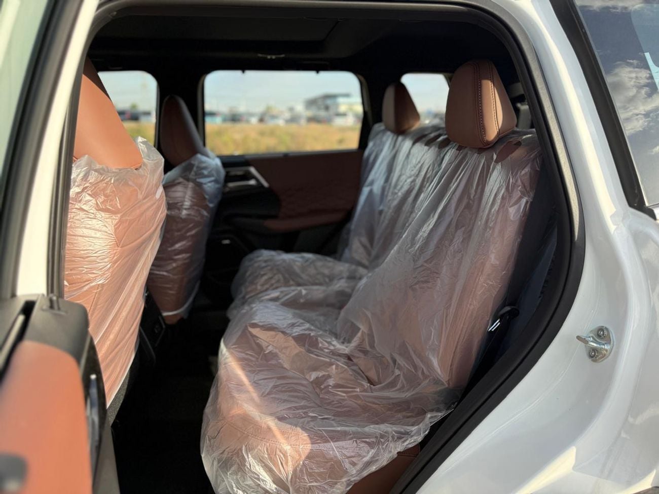 ميتسوبيشي آوتلاندر