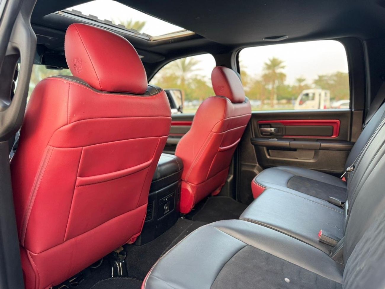 Dodge Ram Van DODGE RAM 1500 HEMI 5.7 LIMITED MODEL 2016