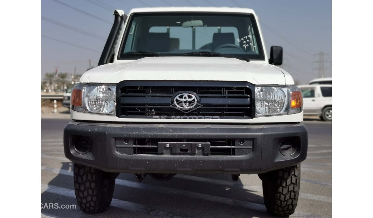Toyota Land Cruiser Pickup 4.2L Diesel, M/T, Differential Lock Switch -  EXPORT GHANA ( CODE # LCSC05)
