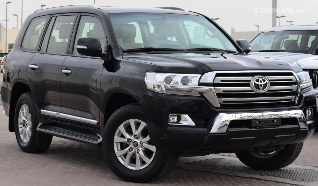 تويوتا لاند كروزر TOYOTA LAND CRUISER 2017 (V6-4.0L)