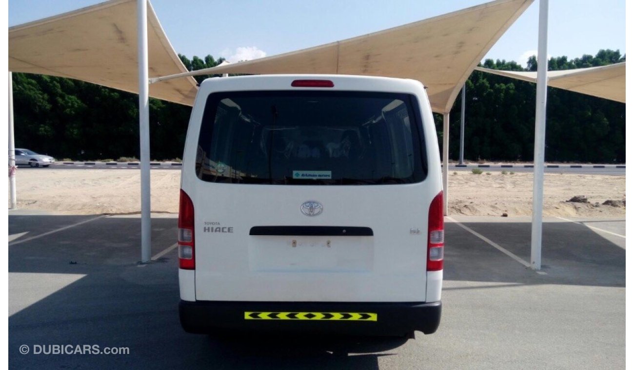 Toyota Hiace 2016 van