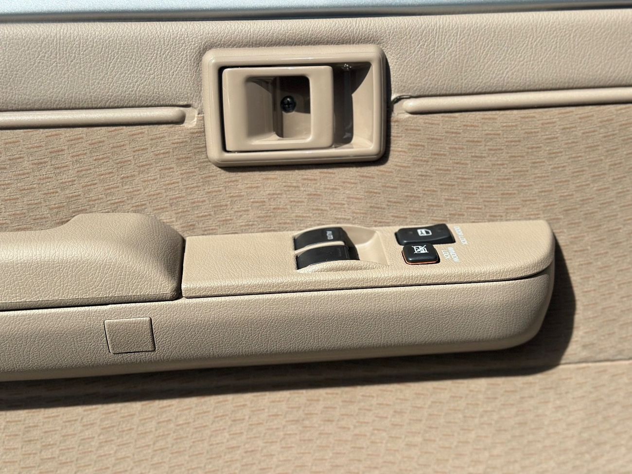 Toyota Land Cruiser Pick Up Std 4.0L Single Cab Utility 4WD