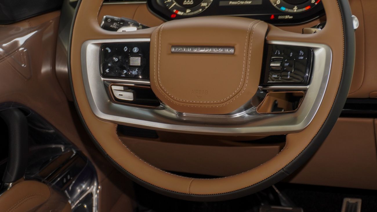 لاند روفر رينج روفر Range Rover P530 4.4P MHEV V8 HSE AWD Aut. (For Local plus 10%)