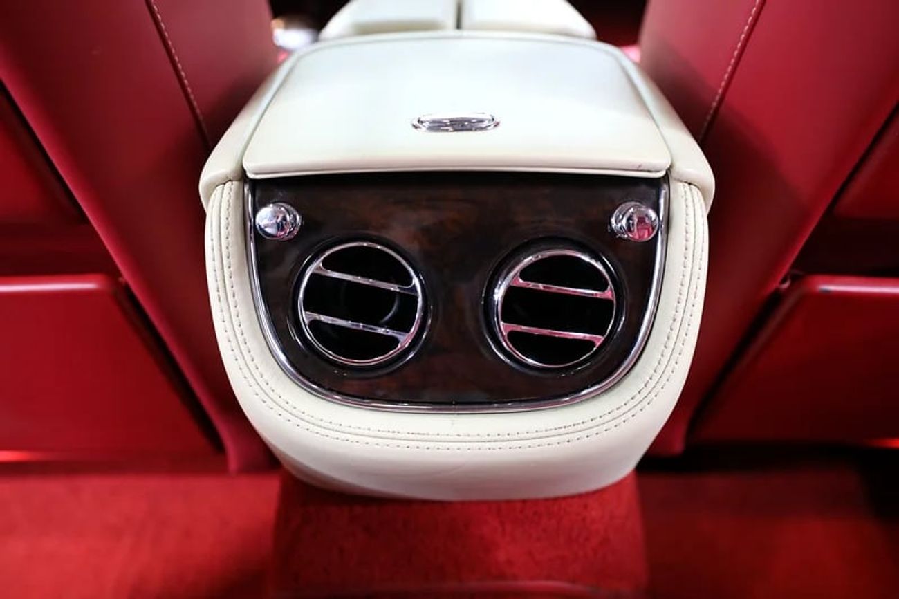 Bentley Mulsanne GCC | | | V8 6.7L Twin Turbo | Registration Ref#C017783