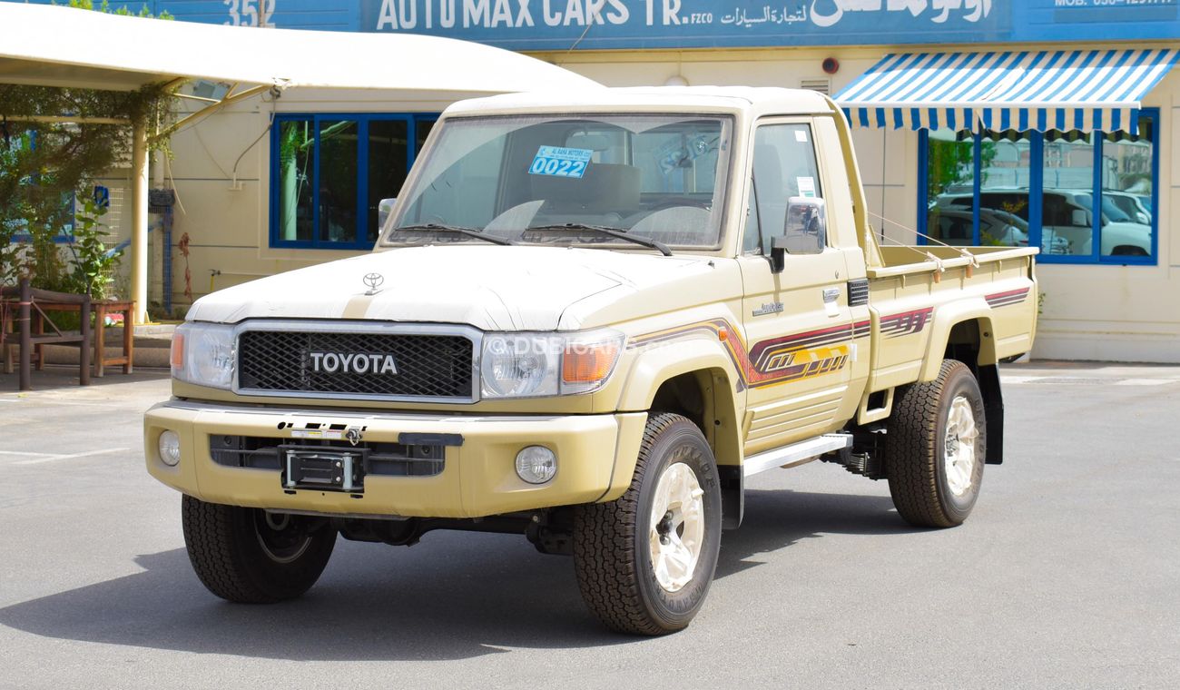 Toyota Land Cruiser Pick Up LX V6