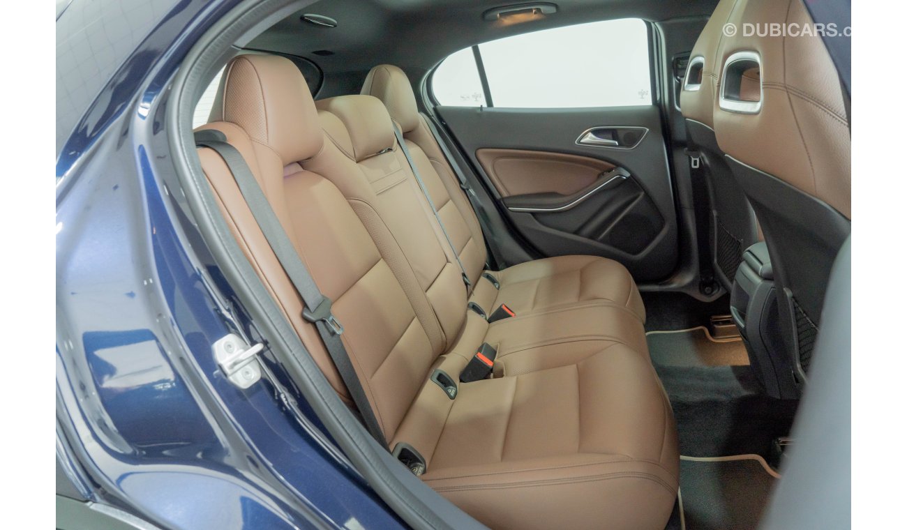 Mercedes-Benz GLA 250 2018 Mercedes-Benz GLA250 4Matic AWD / Full Mercedes Benz Service History