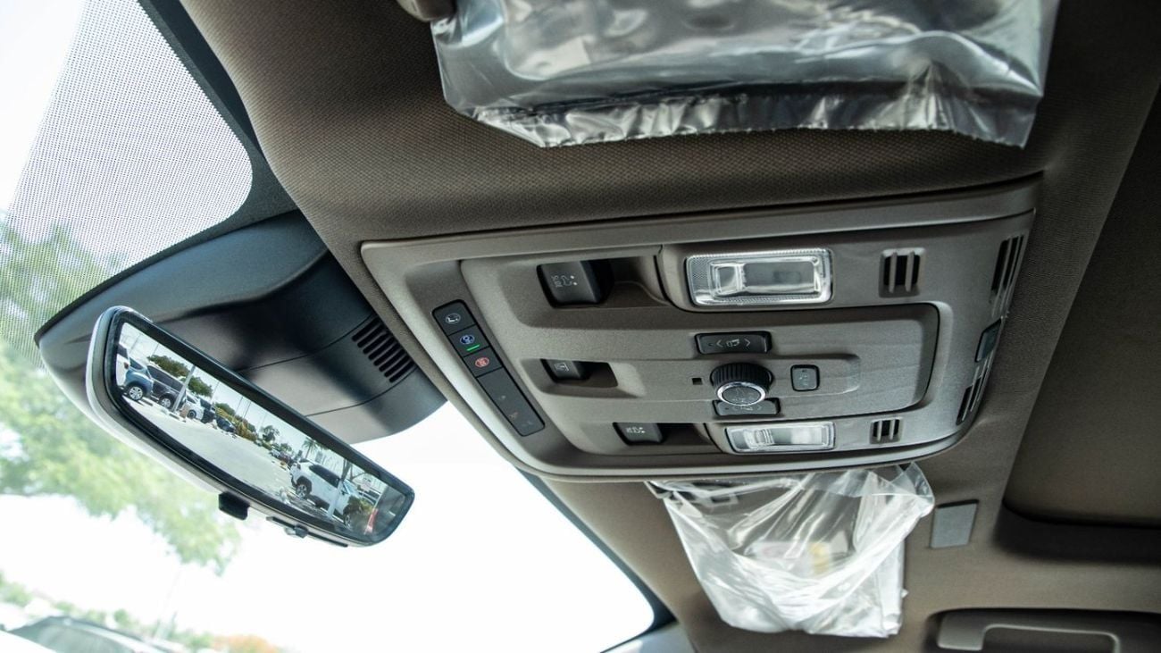 GMC Yukon XL  Denali V8 4WD | 2026 | 5 Years Warranty & Contract Service