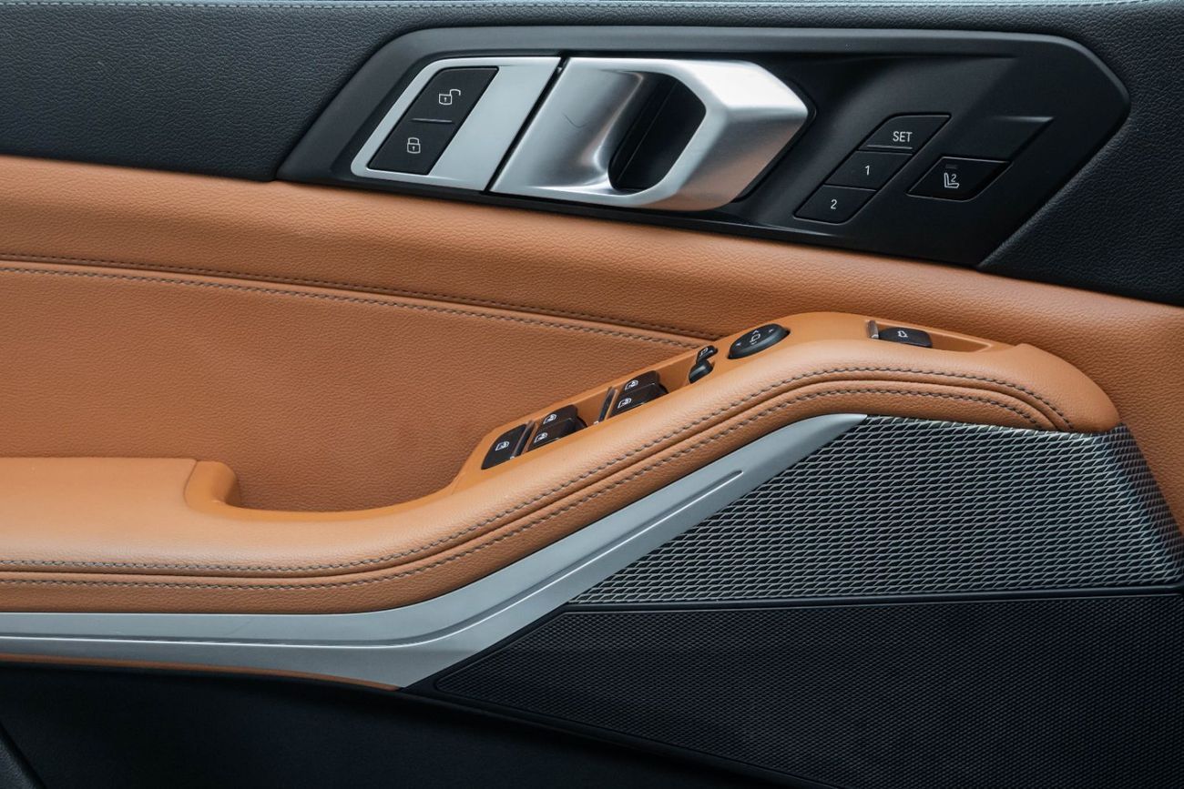 BMW X5 xDrive40i M Sport | 3,623 P.M | 0% Downpayment | Full BMW Service History!