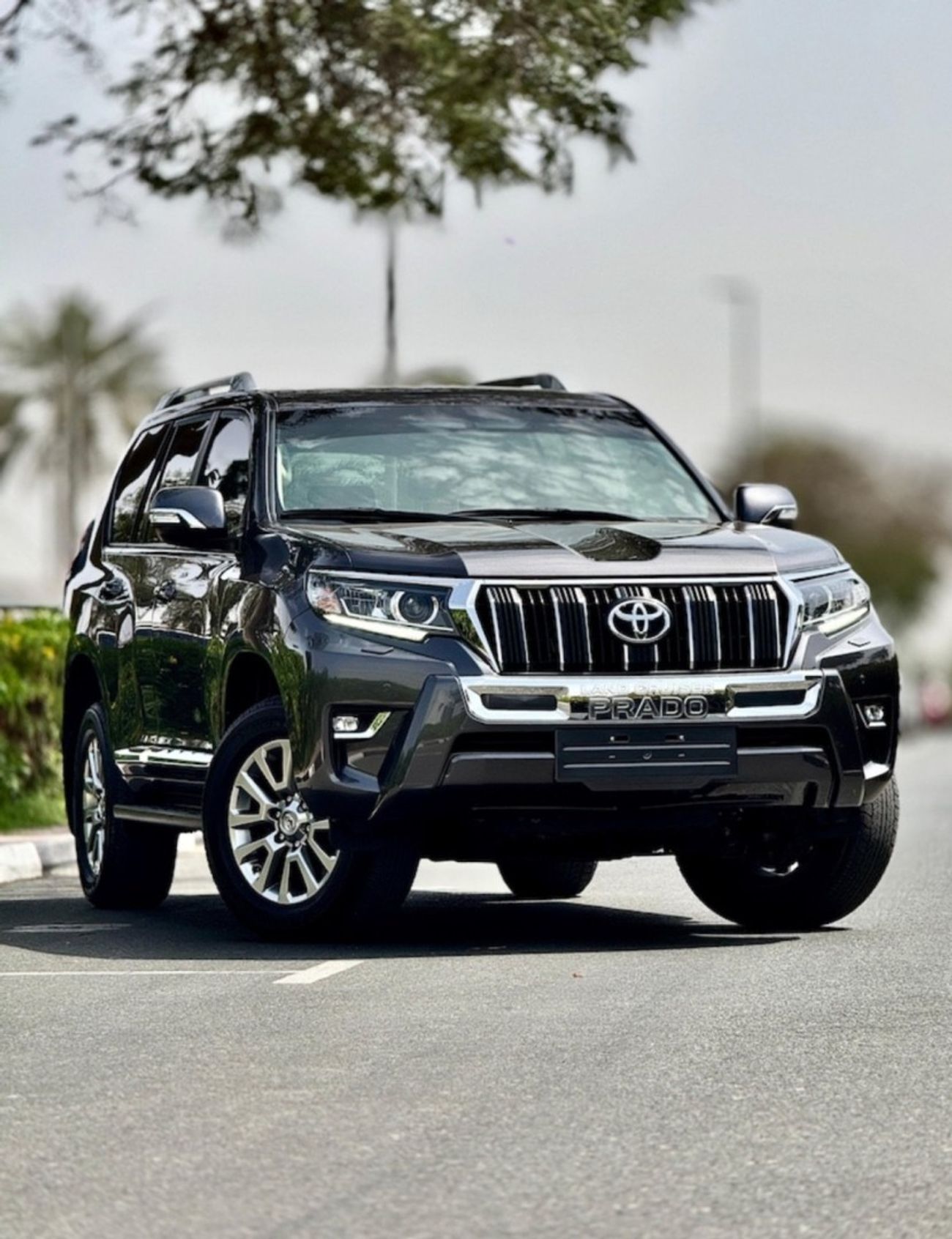 Toyota Prado 2018 VXR V6 Full Option Top Of The Range Very Clean Title Free Accident