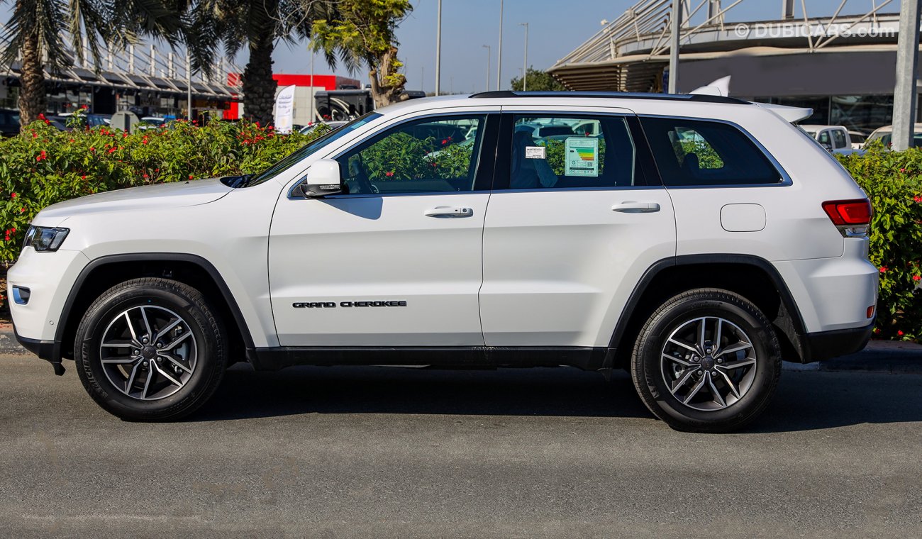 Jeep Grand Cherokee LAREDO 2021 with Warranty 3Yrs or 60K km @ Trading Enterprises