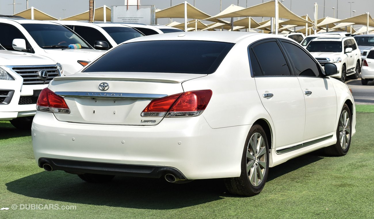 Toyota Avalon Limited