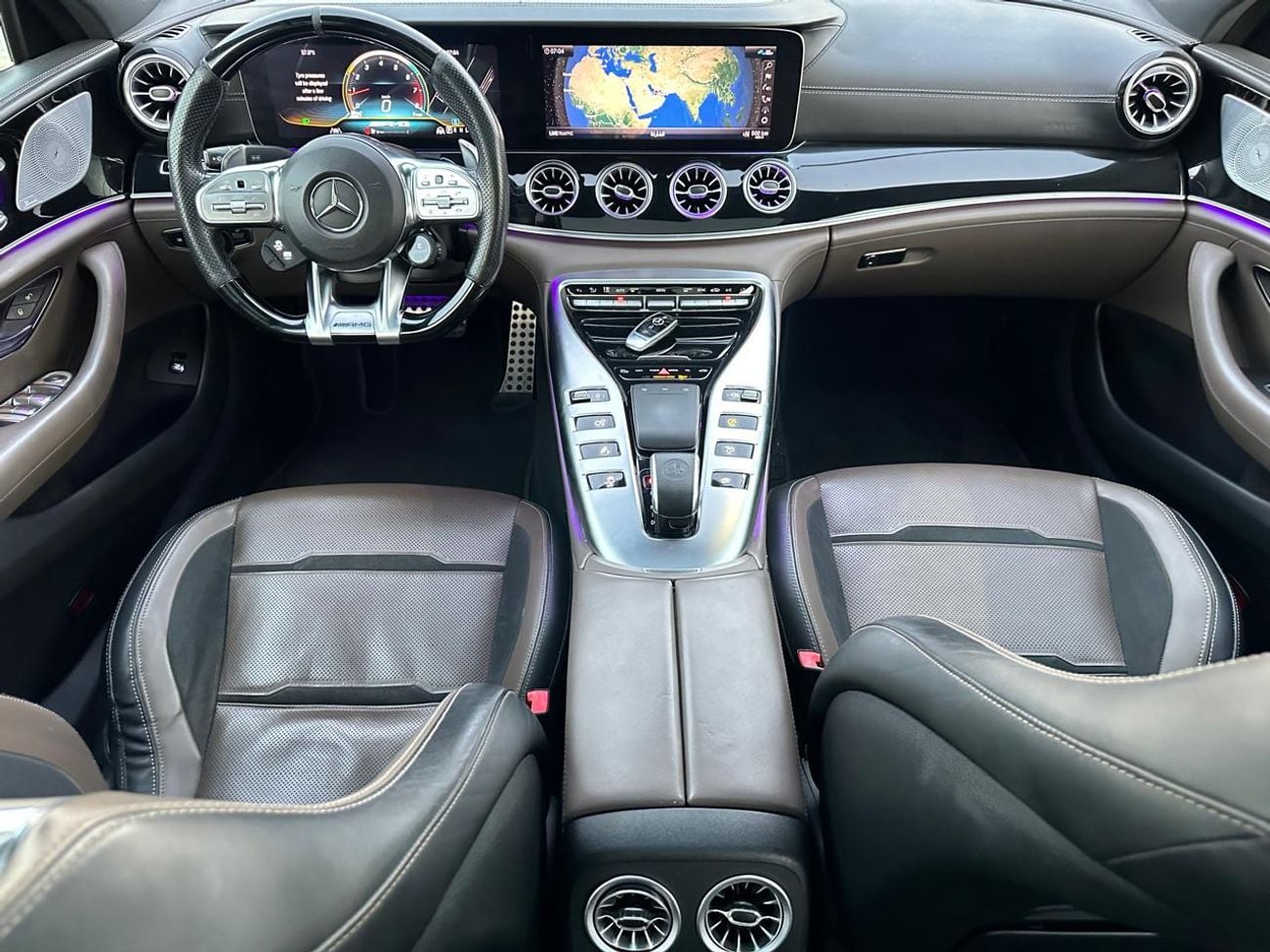 Mercedes Benz AMG GT 43