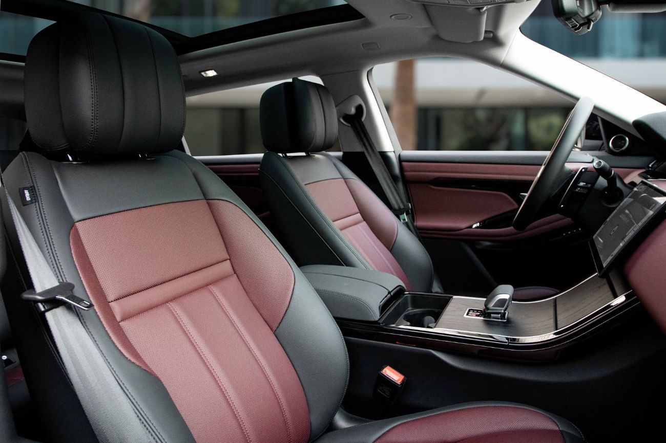 Land Rover Range Rover Evoque 3,819 P.M  | 0% Downpayment | Evoque P250 R-Dynamic!