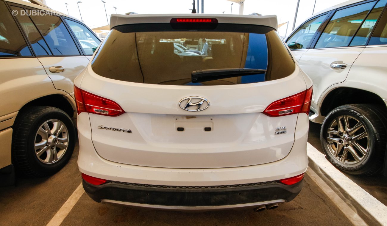 Hyundai Santa Fe 4WD