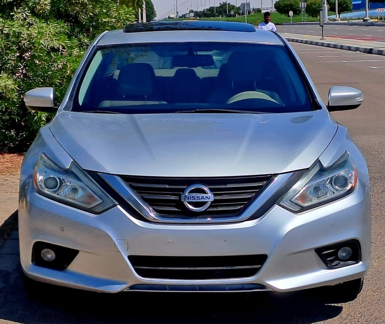 نيسان ألتيما 2017 2.5SL FULL OPTION (699/-MONTHLY)