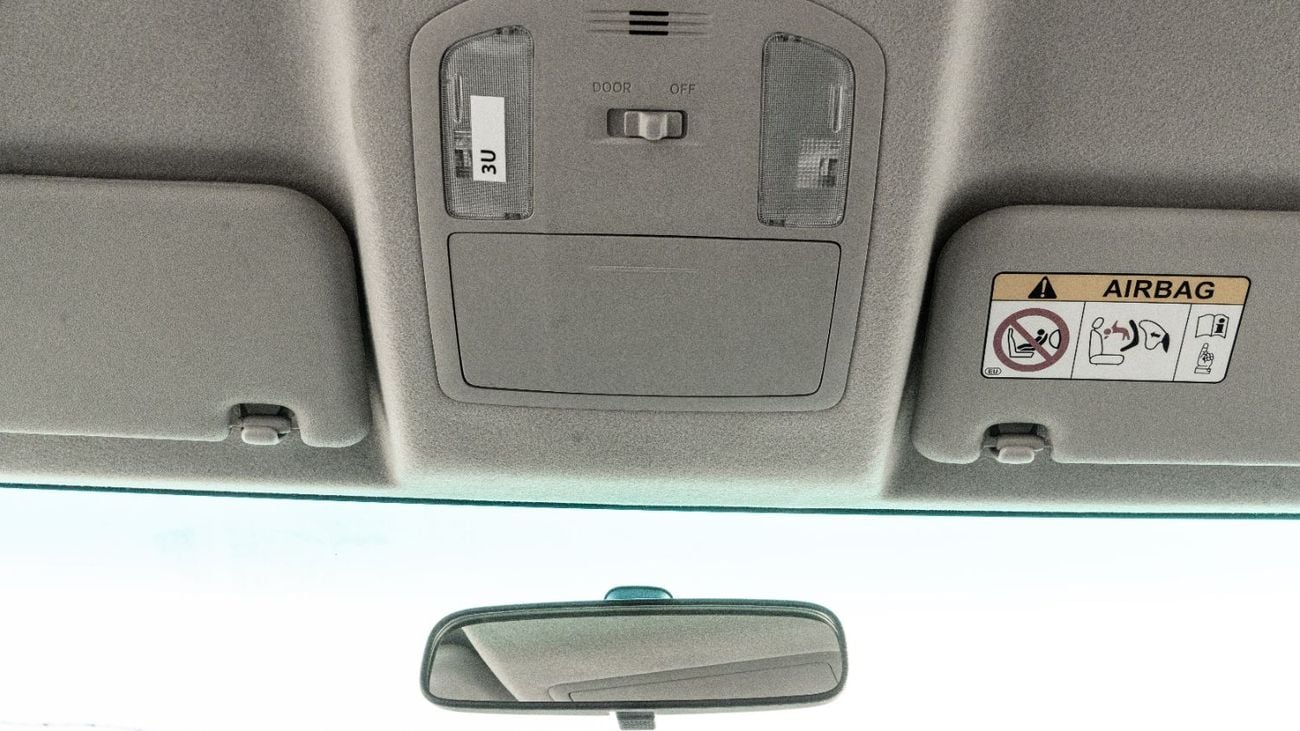 تويوتا هيلوكس 2025 Toyota Hilux SGLX 2.4L MT Diesel (White-Black)