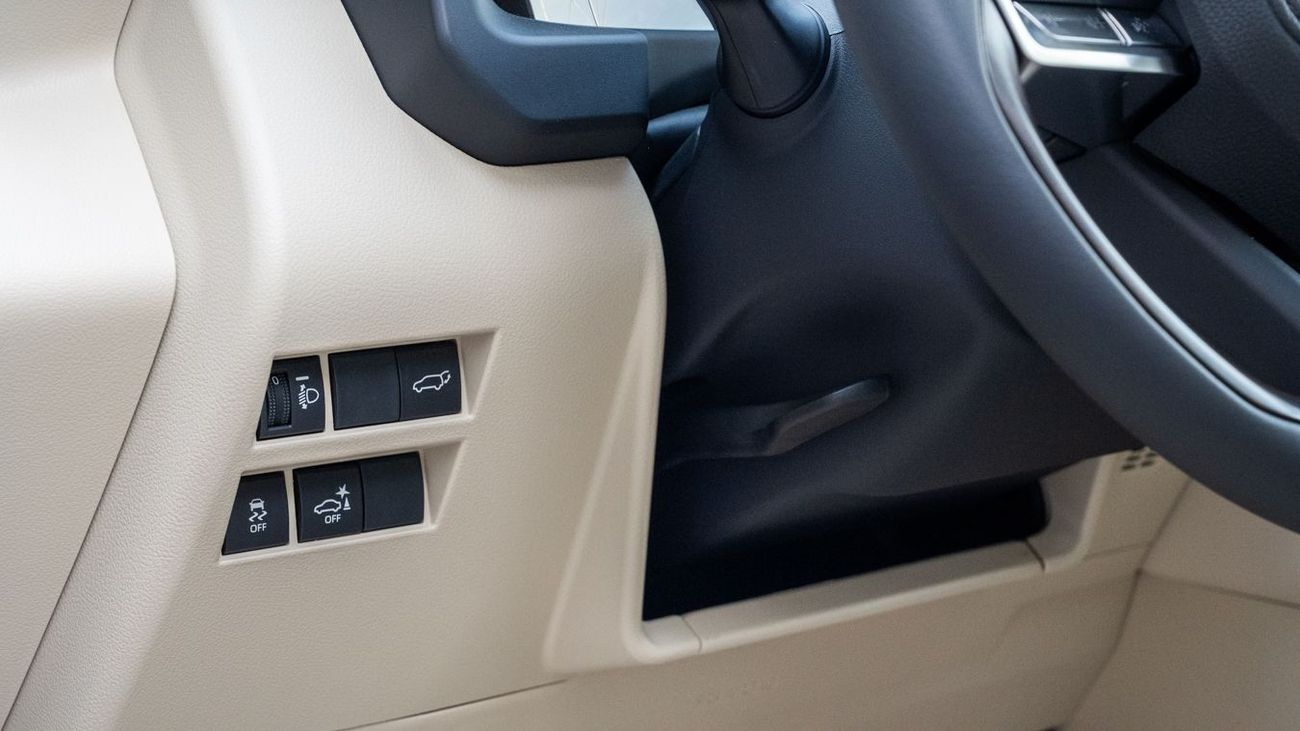 Toyota Land Cruiser TOYOTA LANDCRUISER 4.0 GXR MID -2025YM