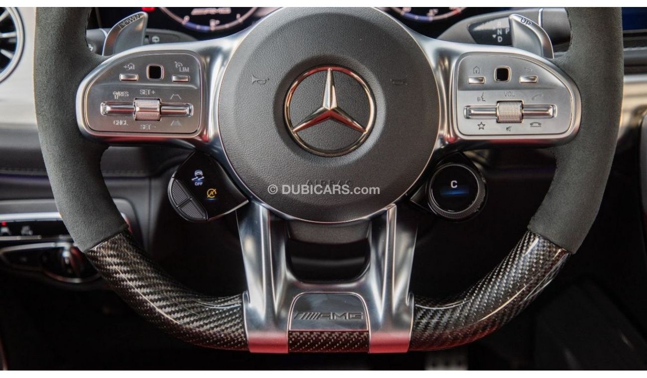 Mercedes-Benz G 63 AMG AMG Night Pack Carbon/GCC/2 years Warranty. Local Registration +5%