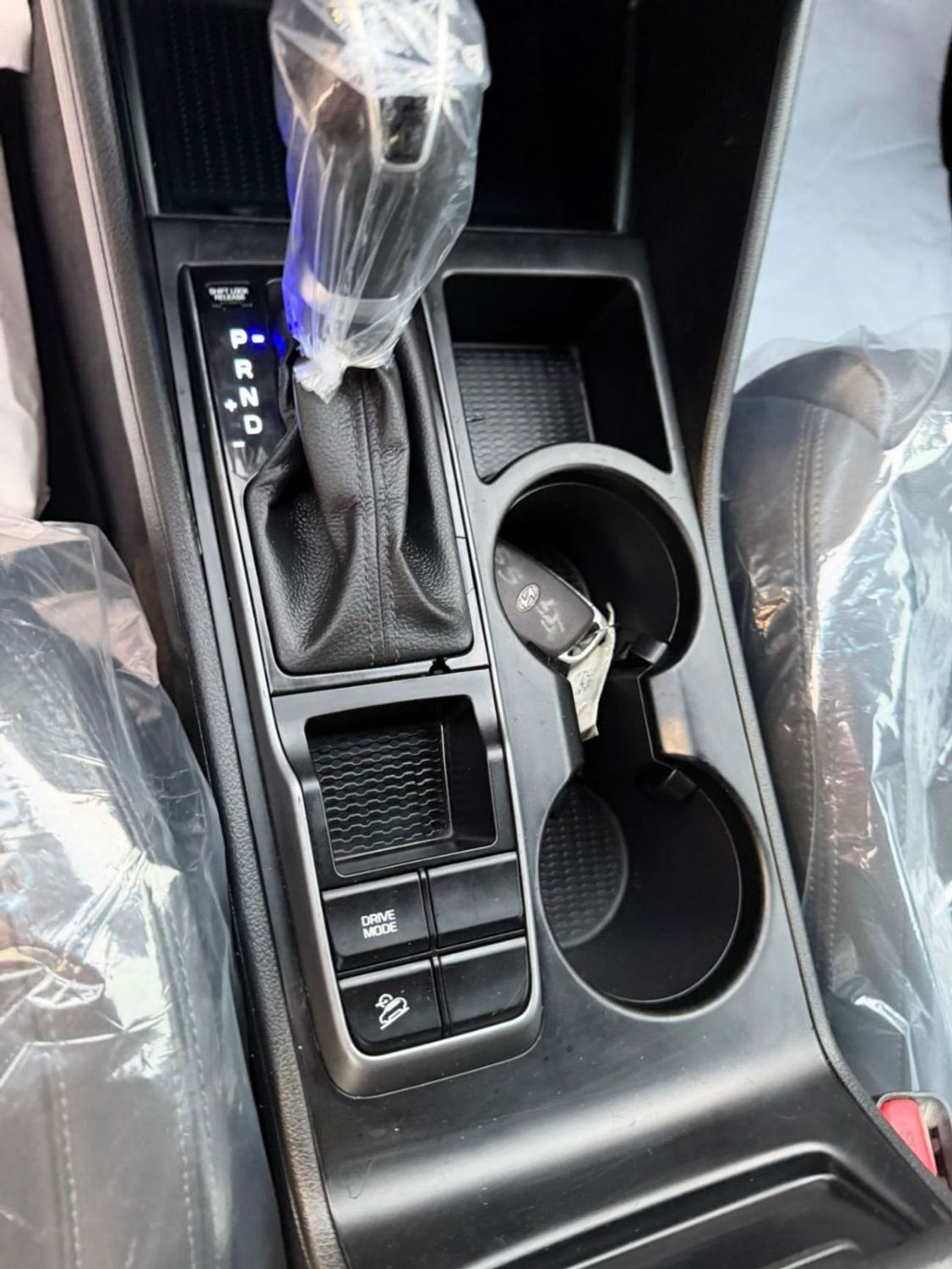 Hyundai Tucson GL 1.6L Excellent condition & luxury feel