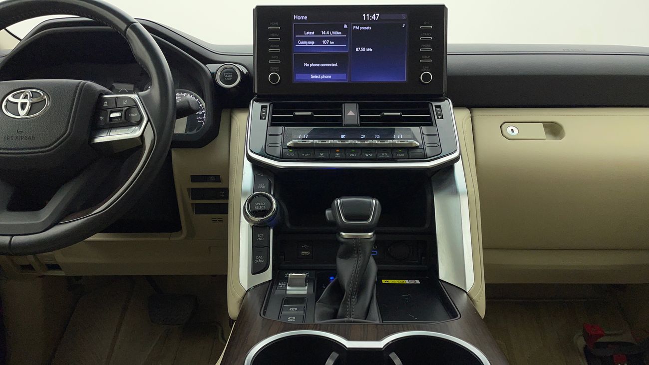 تويوتا لاند كروزر GXR 4 | بدون دفعة مقدمة | اختبار القيادة في المنزل