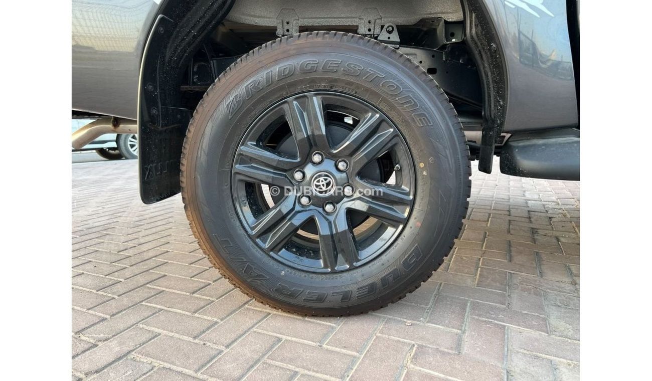 Toyota Hilux S GLX Limited GLX-S Double Cab 2.4L 4-Cyl Diesel (Full-Option)