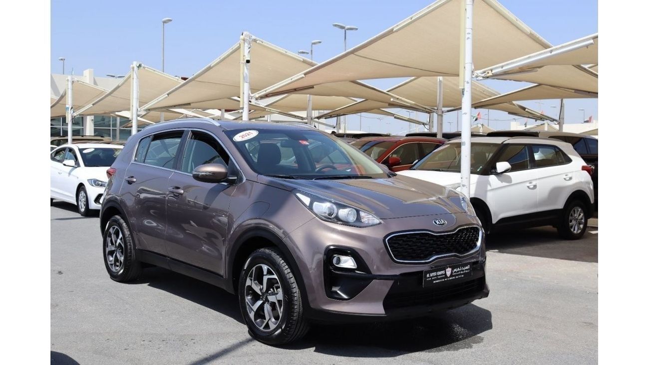 كيا سبورتيج EX خالية من الحوادث - خليجي - بحالة الوكالة - مكينة 1600 سي سي -