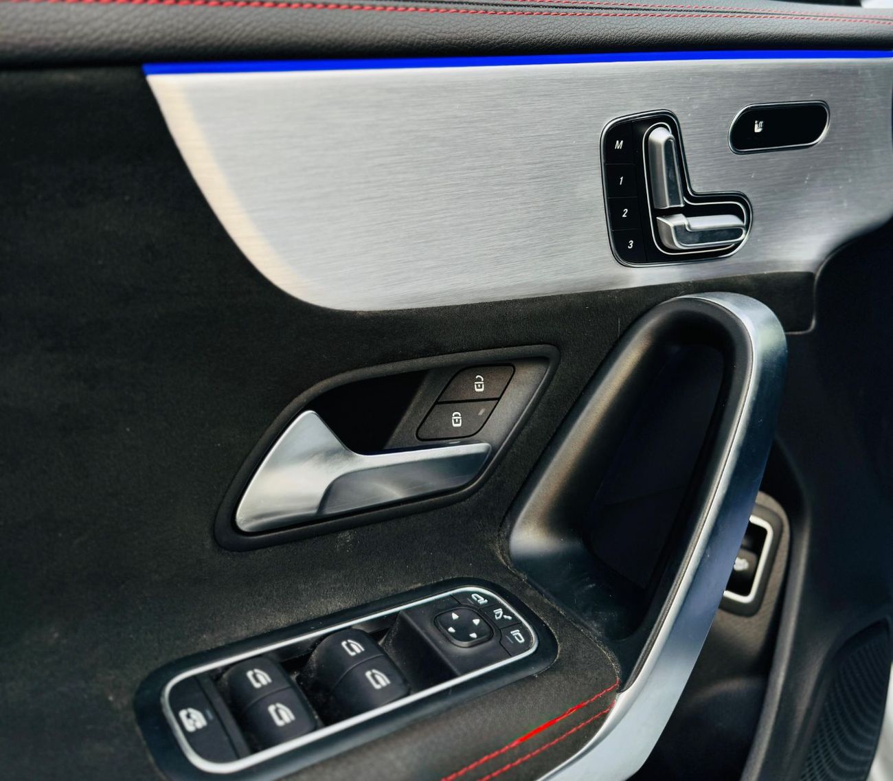 مرسيدس بنز CLA 250 4MATIC