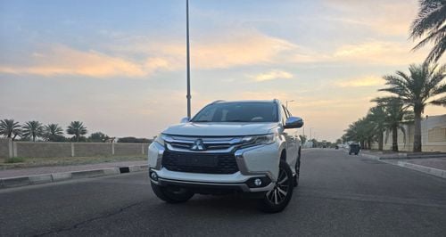 ميتسوبيشي مونتيرو سبورت GLS Premium 3.0L (7 Seater)