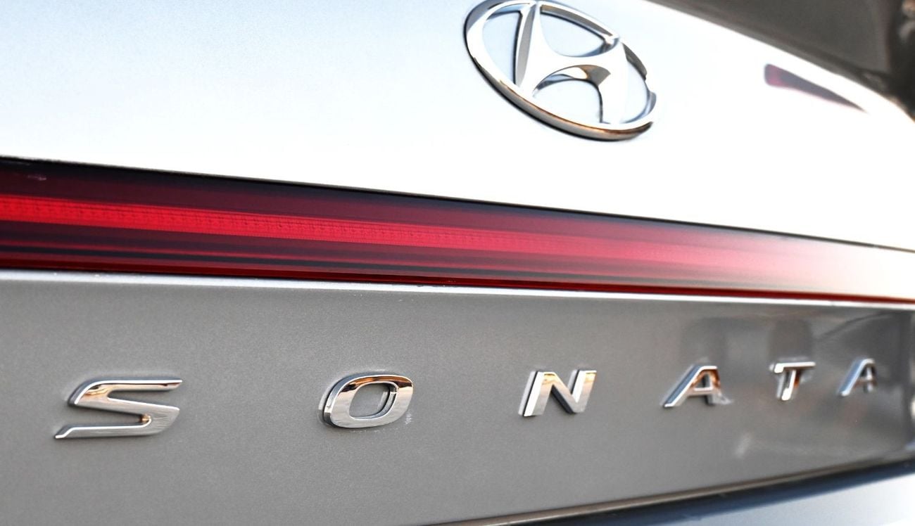 هيونداي سوناتا هيونداي سوناتا 2023 خليجي فل ابشن بحالة ممتازة