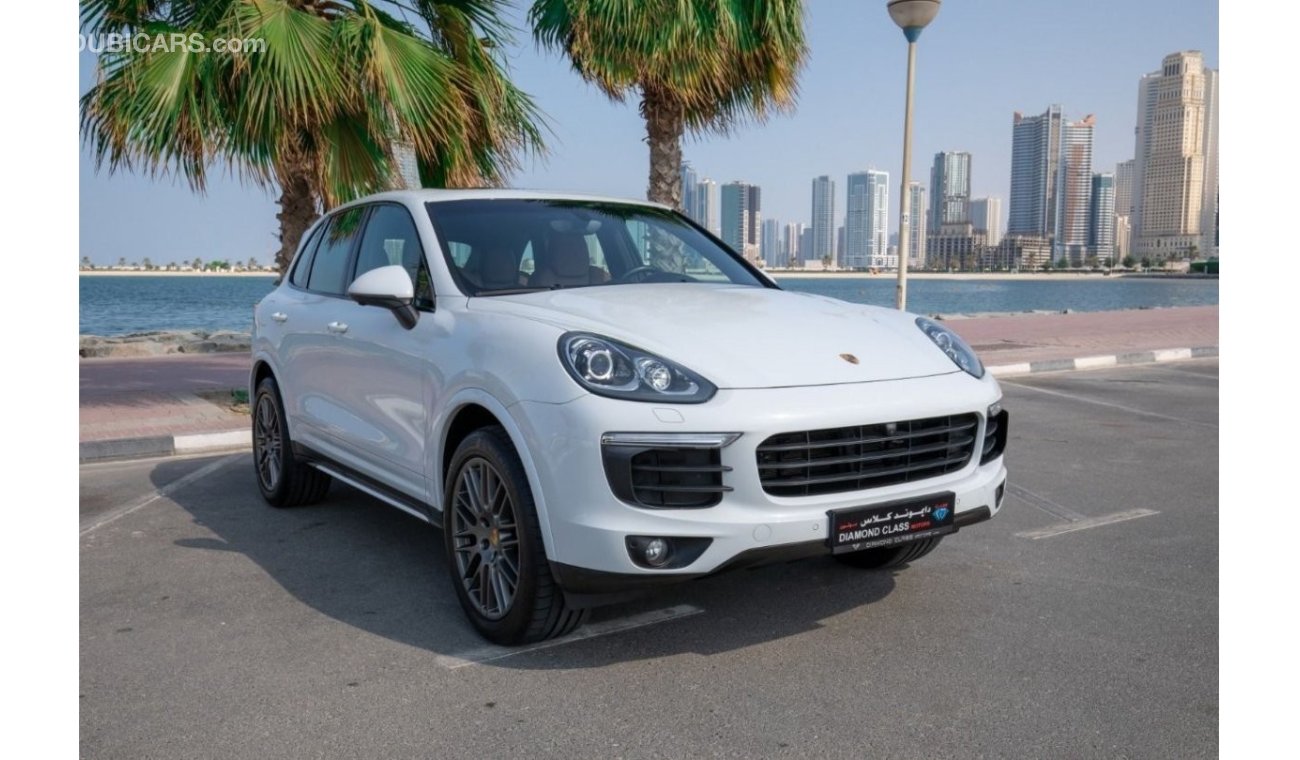 Porsche Cayenne Porsche Cayenne Platinum Edition Panoramic 2017 Gcc Accident free V6