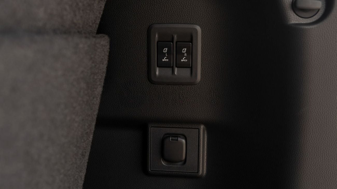 تويوتا برادو VXR (LHD) TOYOTA PRADO 250 VX PREMIUM 2.8D AT MY2025 – BLACK