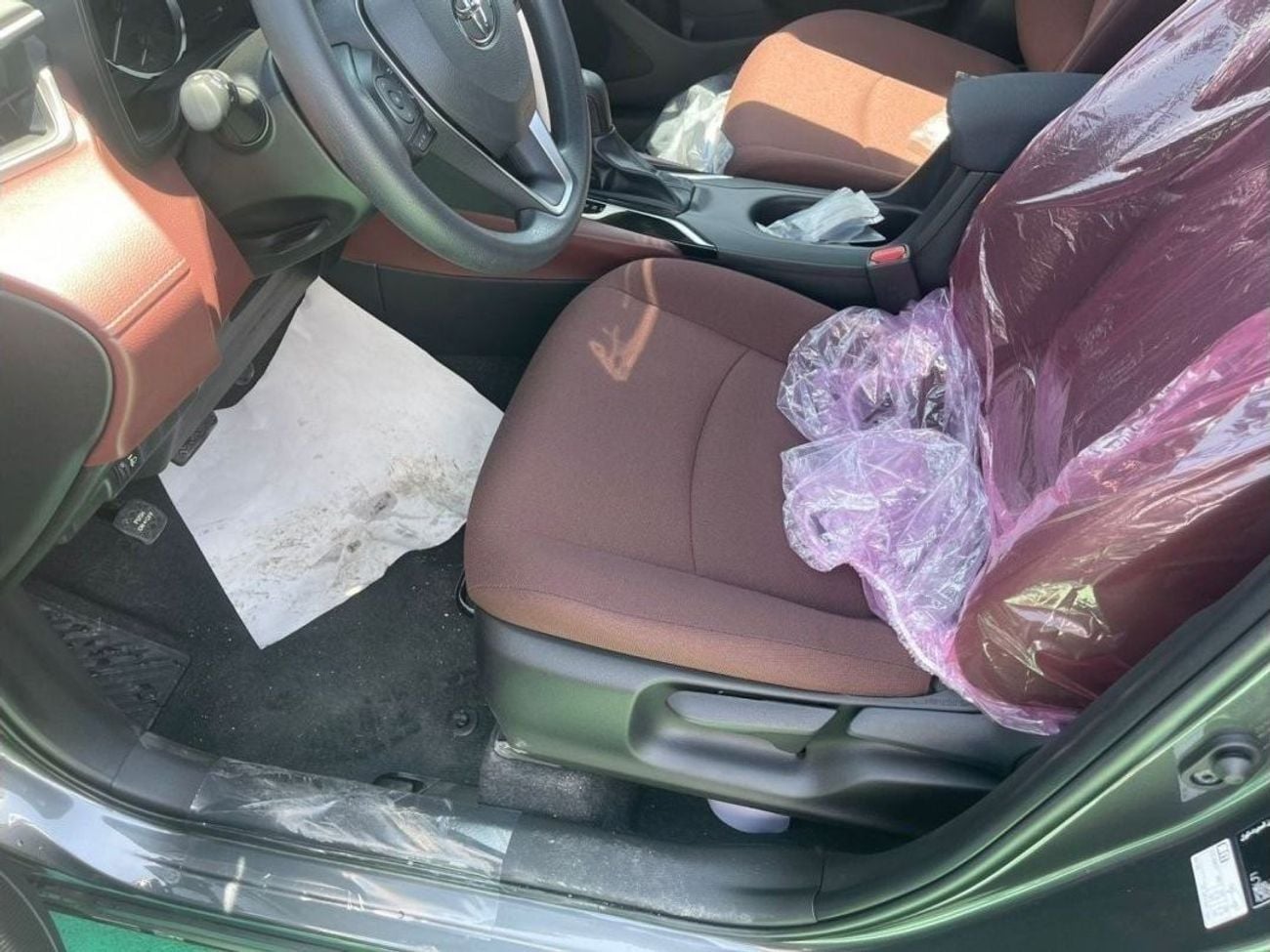 تويوتا كورولا كروس 2023 TOYOTA COROLLA CROSS 1.8L Hybrid Automatic Zero KM