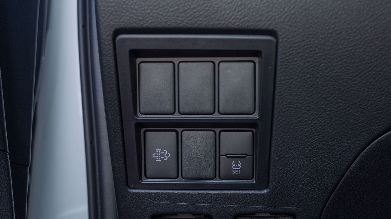 تويوتا هيلوكس 2026 Toyota Hilux GL2 2.4L MT Diesel