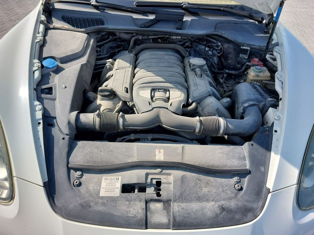 Porsche Cayenne S 4.8L