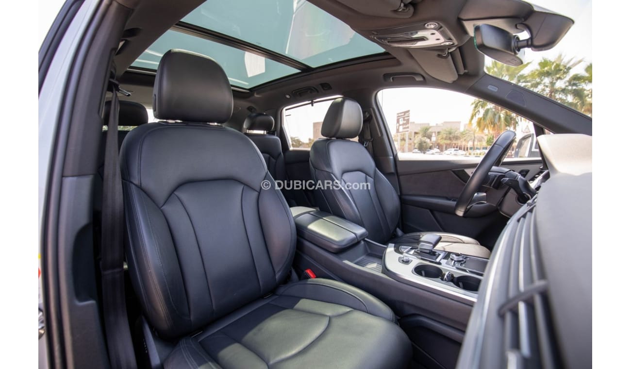 Audi Q7 45 TFSI quattro Audi Q7 TFSI 45 quattro Panoramic  2018 GCC Under Warranty